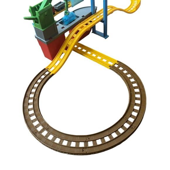 Thomas & Friends Collectible Railway Shark Delivery Deluxe Set - Picture 4 of 9